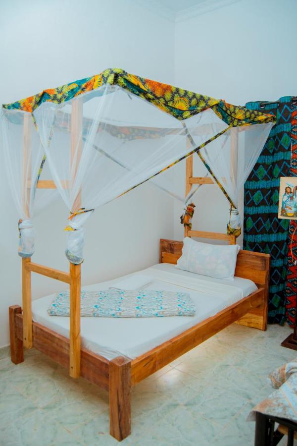 מושי The Belle View Inn Bed & Breakfast מראה חיצוני תמונה