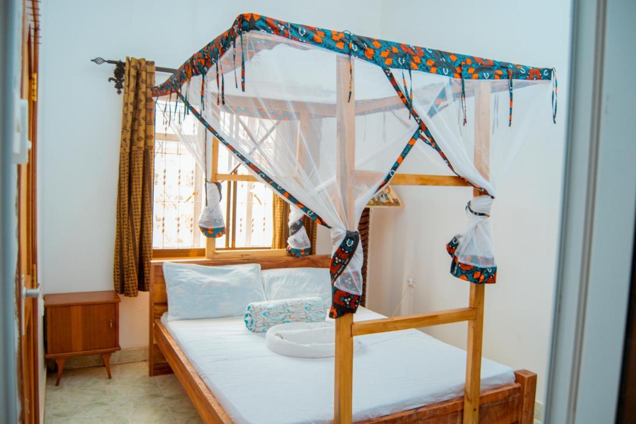 מושי The Belle View Inn Bed & Breakfast מראה חיצוני תמונה